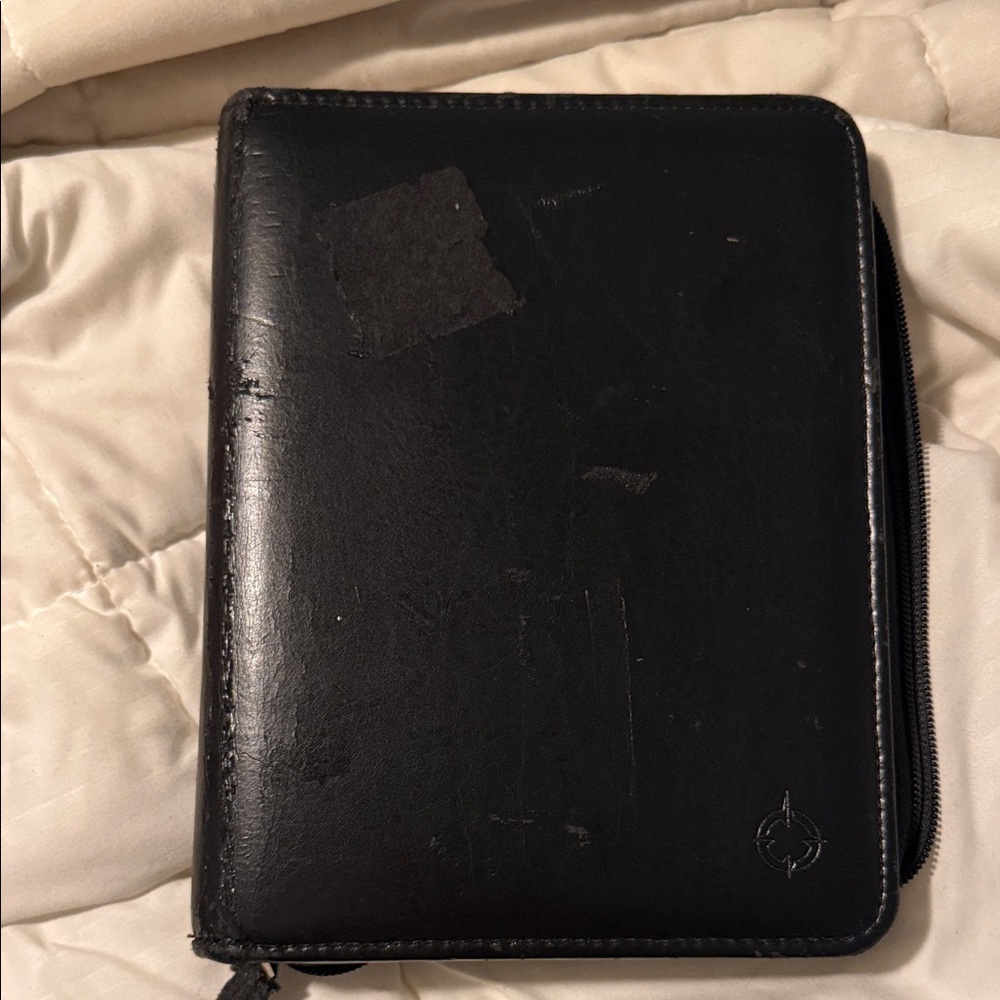 Franklin Covey Vintage zip around agenda